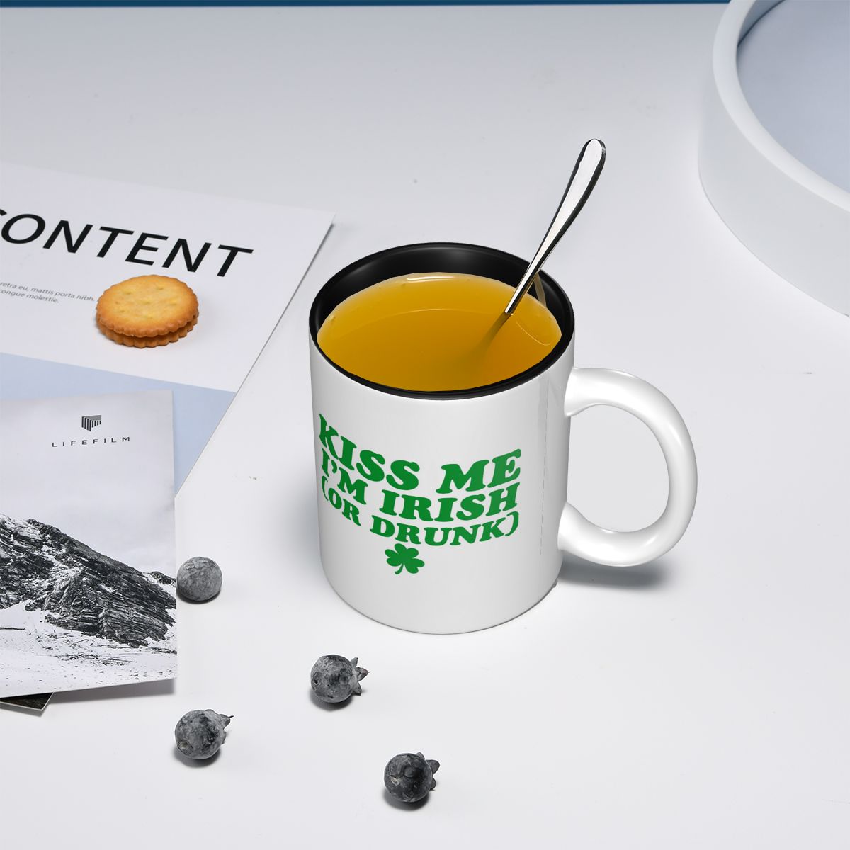 Caneca Engraçada 'Beija-me, So - Coffee Tea With Me avaliação e preço